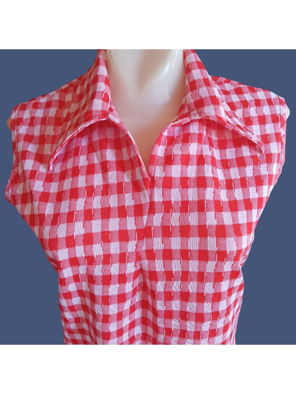 True Vintage Medium Top Granny Stretch Knit 1970's Checkered Sleeveless 1of1